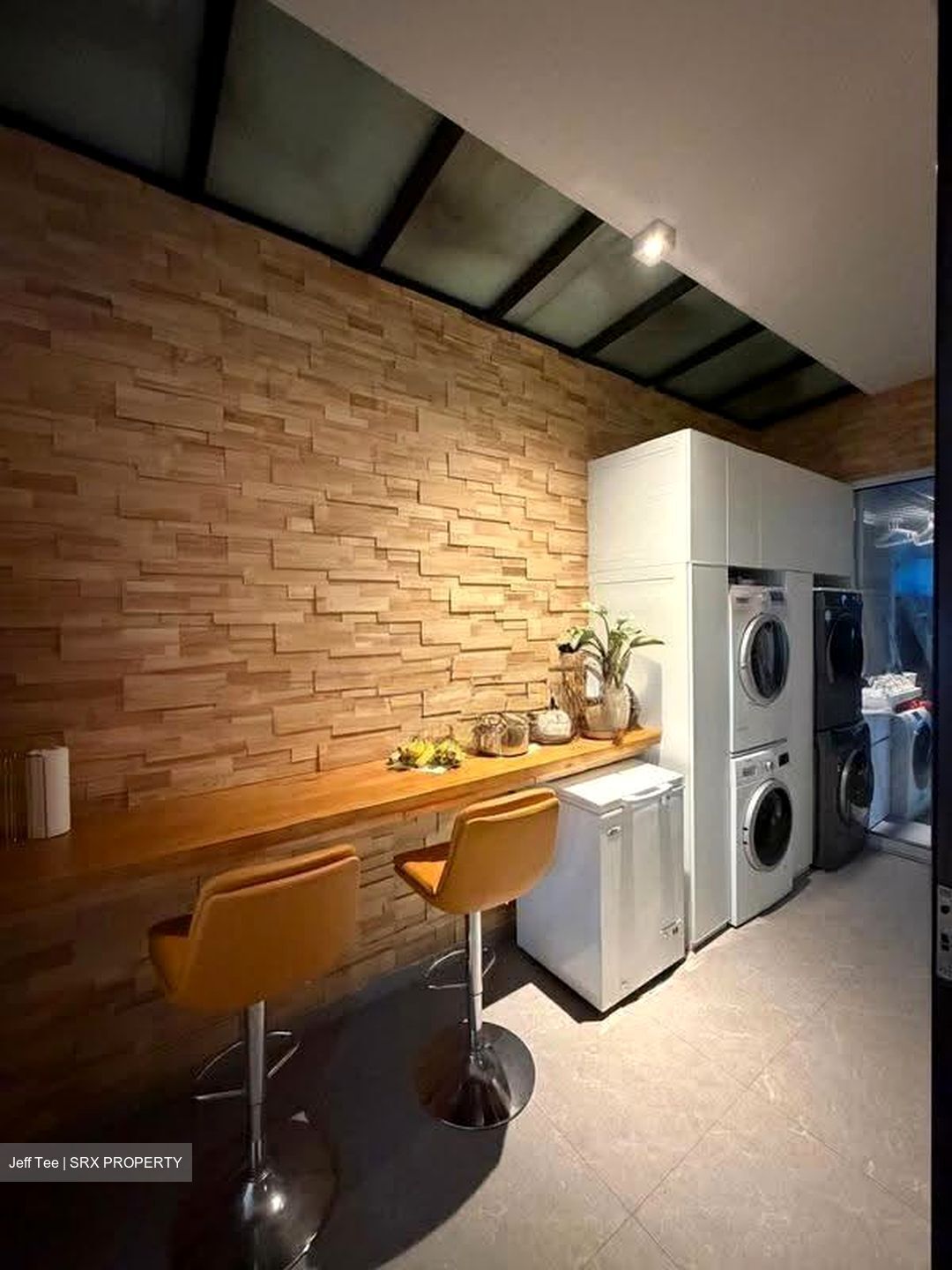 Kerong Walk (D27), Terrace #618917331
